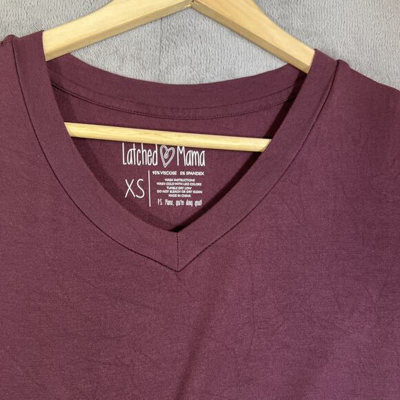 Latched Mama Nursing Tunic Top XS Burgundy Short Sleeve V Neck Layered Stretch - Picture 4 of 8